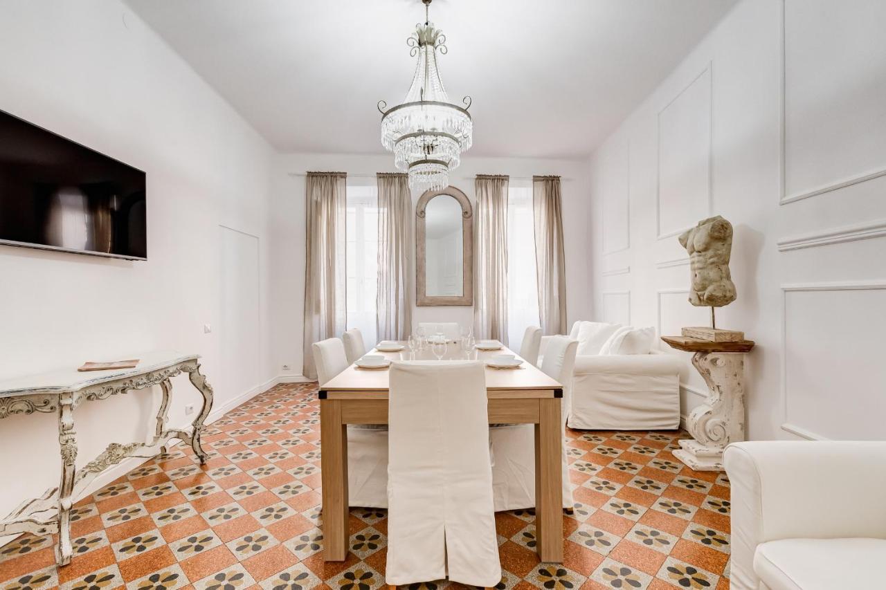 Spanish Square - Romedreamhome Екстер'єр фото