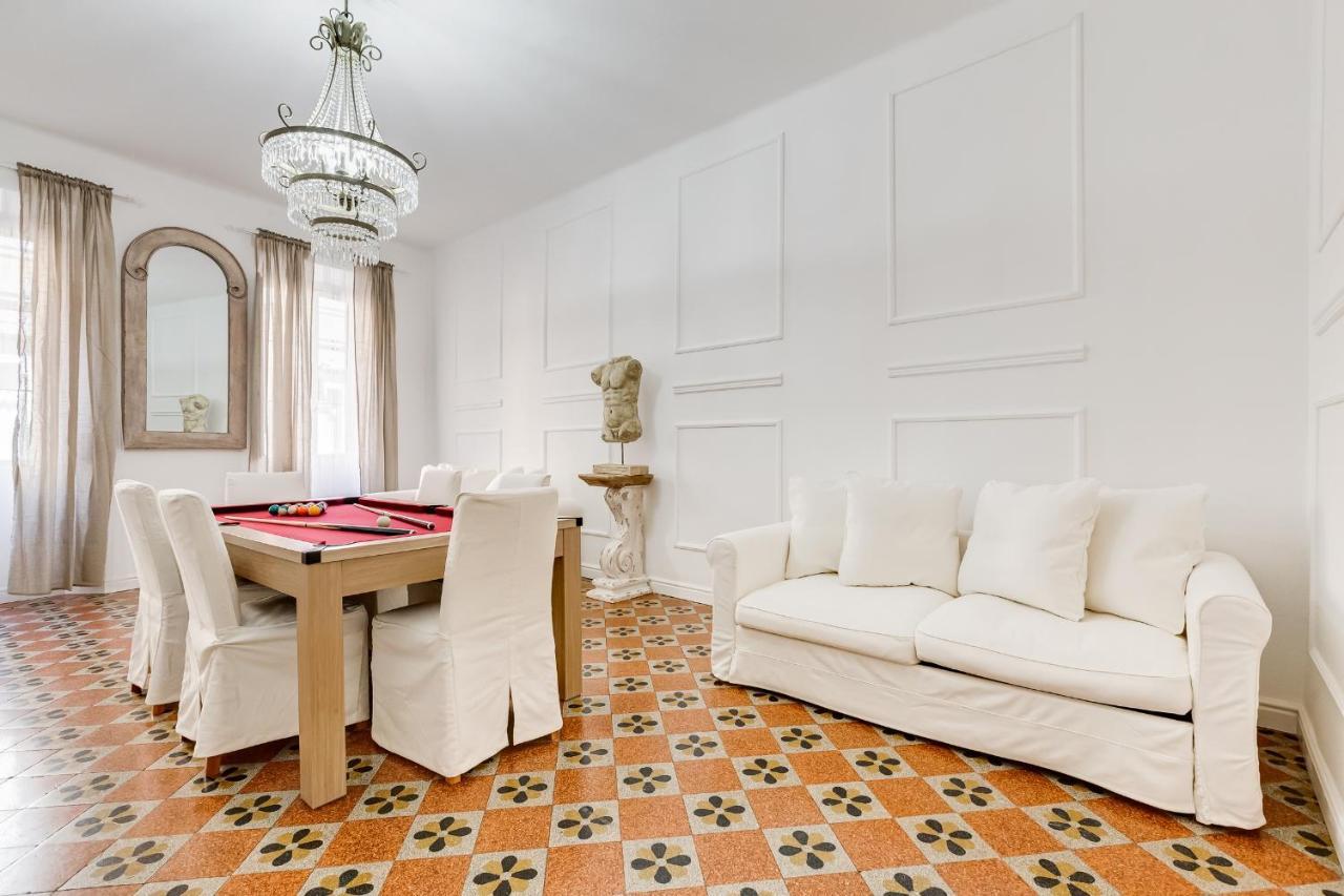 Spanish Square - Romedreamhome Екстер'єр фото